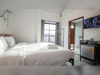 V1 Room Hotel