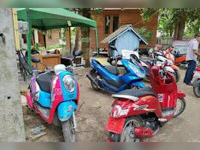 Scooter Rental Shop typically