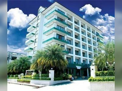 Maneerote Hotel Surin
