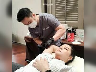 Kanchanok Clinic Signature (คลินิกกันจโนช ซิกเนเจอร์ เขาวัง)