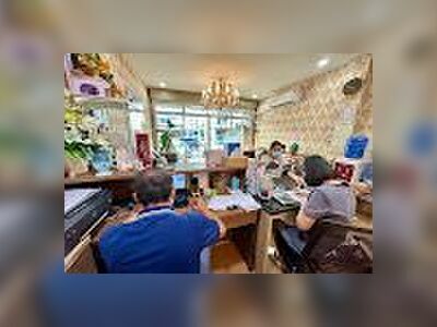 K&J Clinic Nakhon Phanom