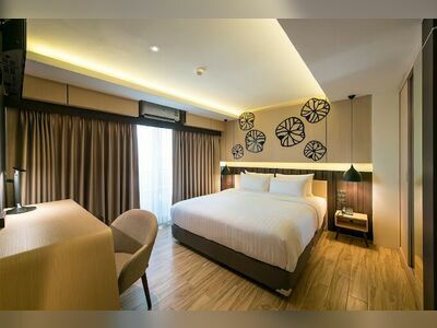 Nadee 10 Resort & Hotel