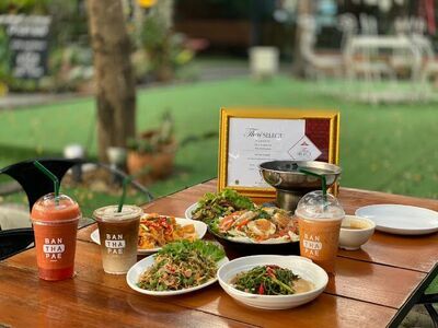 Baan Tha Phae Restaurant