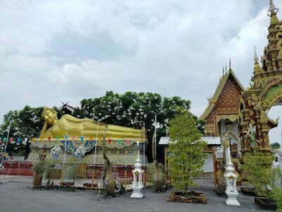Wat Lampang Klang Tawan Ok