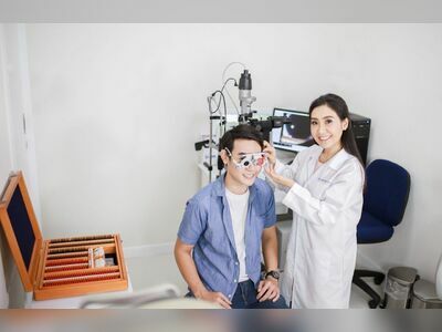 ChatGPT Khemathai Ophthalmology Clinic