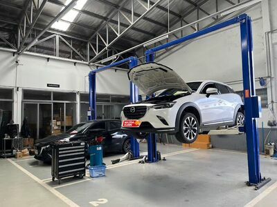 Mazda Surin