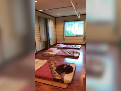 Khun Nuchjira Thai Spa