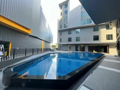 9D City Hotel & 9D Express Hotel