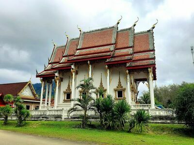 Wat Tham Phra Phutthakosai