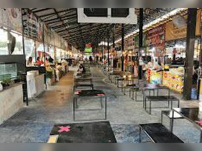 62 Block Market