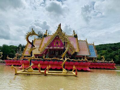 Wat Nam Tok Thamras