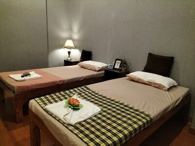 Suphaphon Thai Massage & Spa