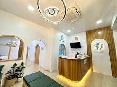MueangUdon Clinic led by Dr. Weerut Supirat