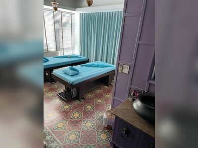Mer Elephant Spa
