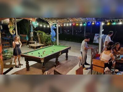 Trio Bar