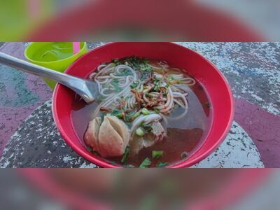 Pa Phrao Khao Piek Shop