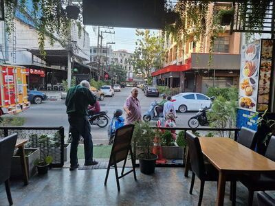 Blue’s Bar Club & Restaurant in Khon Kaen