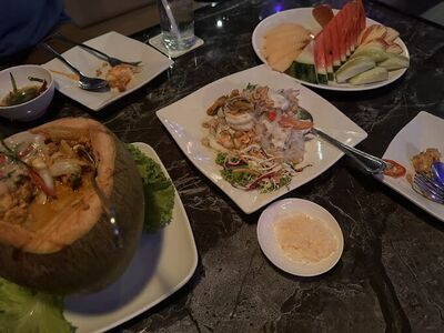 Zoods & Virtigo Bar & Karaoke