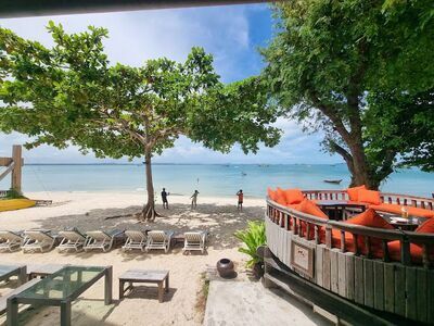 Baan Ploy Samed Restaurant