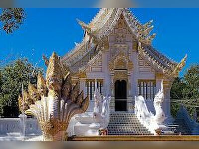 Kham Chanod and the Naga King Palace