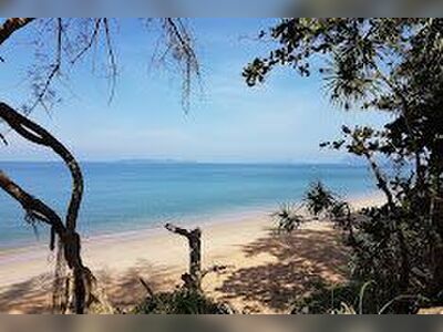 Tung Yha Ka Beach
