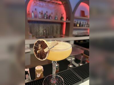 VIE SKY BAR