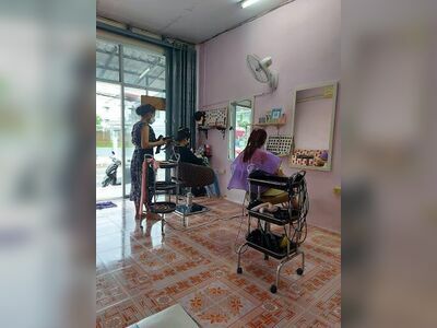 Jum Beauty Salon