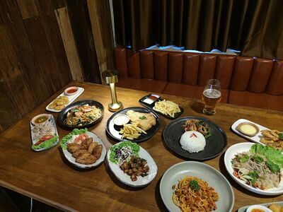 TapHaus Bar & Restaurant in Lampang