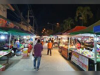 Cha-am Open-Air Market