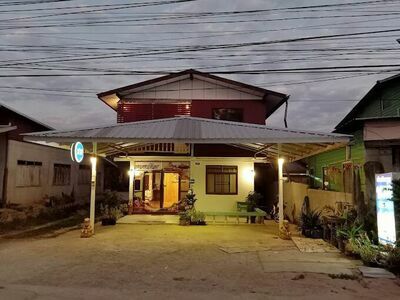 Baan Reuan Boon Health Massage