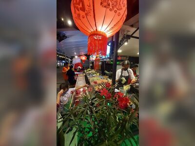 Sai-Lang Night Market