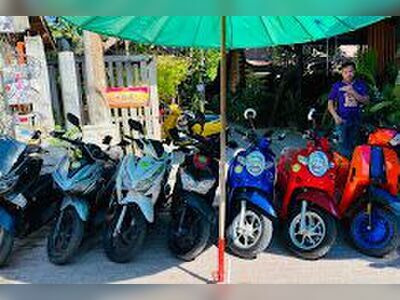 Benz Motorbike Rental on Koh Samet