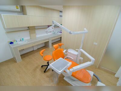 Ban Rak Yim Dental Clinic