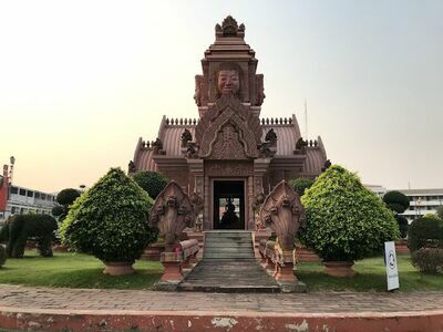Lampalaymas Temple Hall