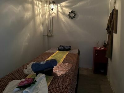 Bunga-sari Thai Massage