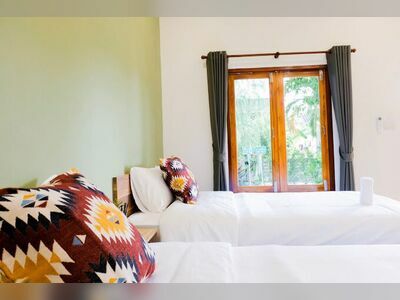 The Cozy Hotel (โรงแรม เดอะโคซี่ เพชรบุรี)