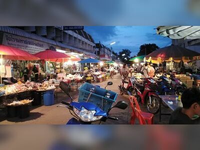 (Prasat District Fresh Market