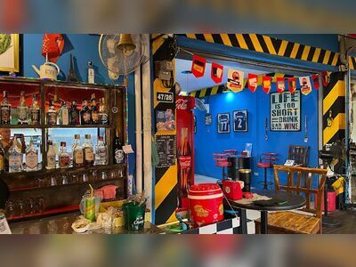 The Paddock Sports Bar & Restaurant