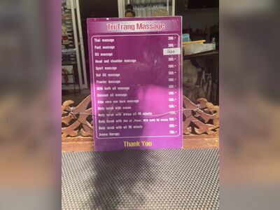 Tri Trang Massage