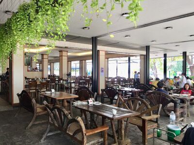 Laem Charoen Seafood Rayong