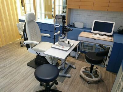 HUG Eyeclinic