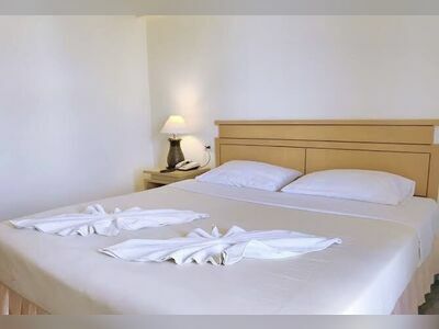 Maneerote Hotel Surin