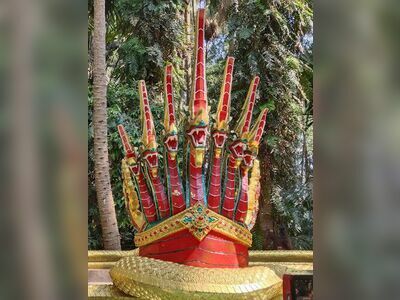 Kham Chanod and the Naga King Palace