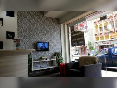 Fun Suay Dental Clinic Trang