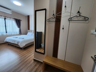 LeMae Residence