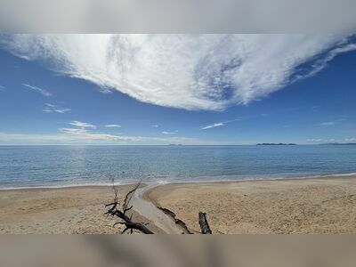Tung Yha Ka Beach