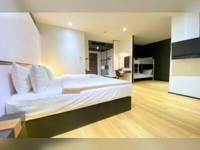 9D City Hotel & 9D Express Hotel