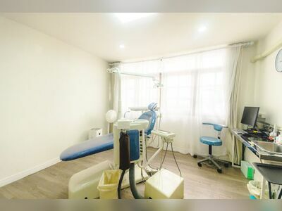 Smile Corner Dental Clinic, Phetchaburi