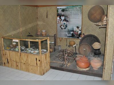 The Kanjanapisek Ubon Ratchathani Cultural Center