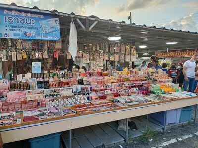Nong Paep Market